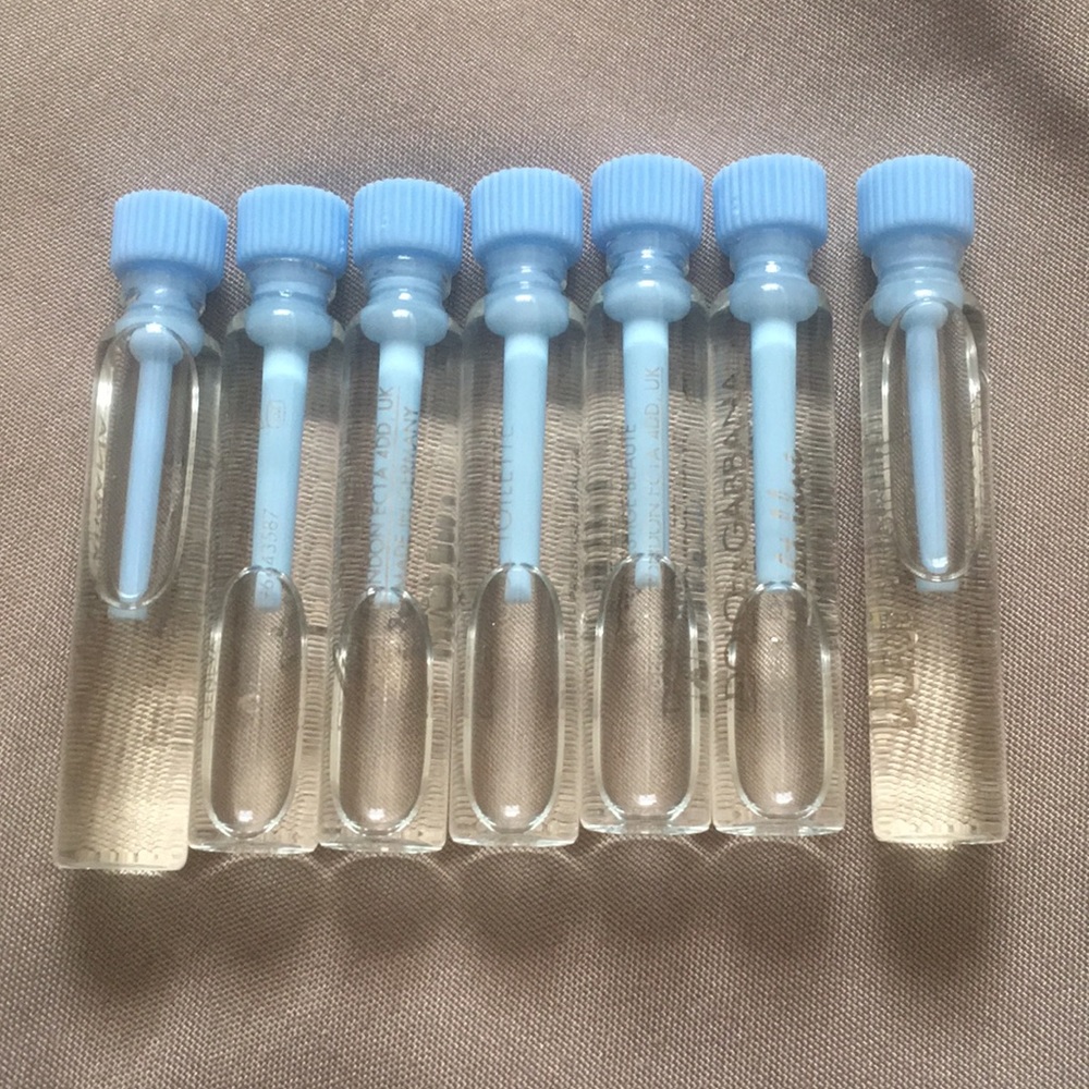 ✨3 for $10✨ Dolce and Gabbana Light Blue Perfume